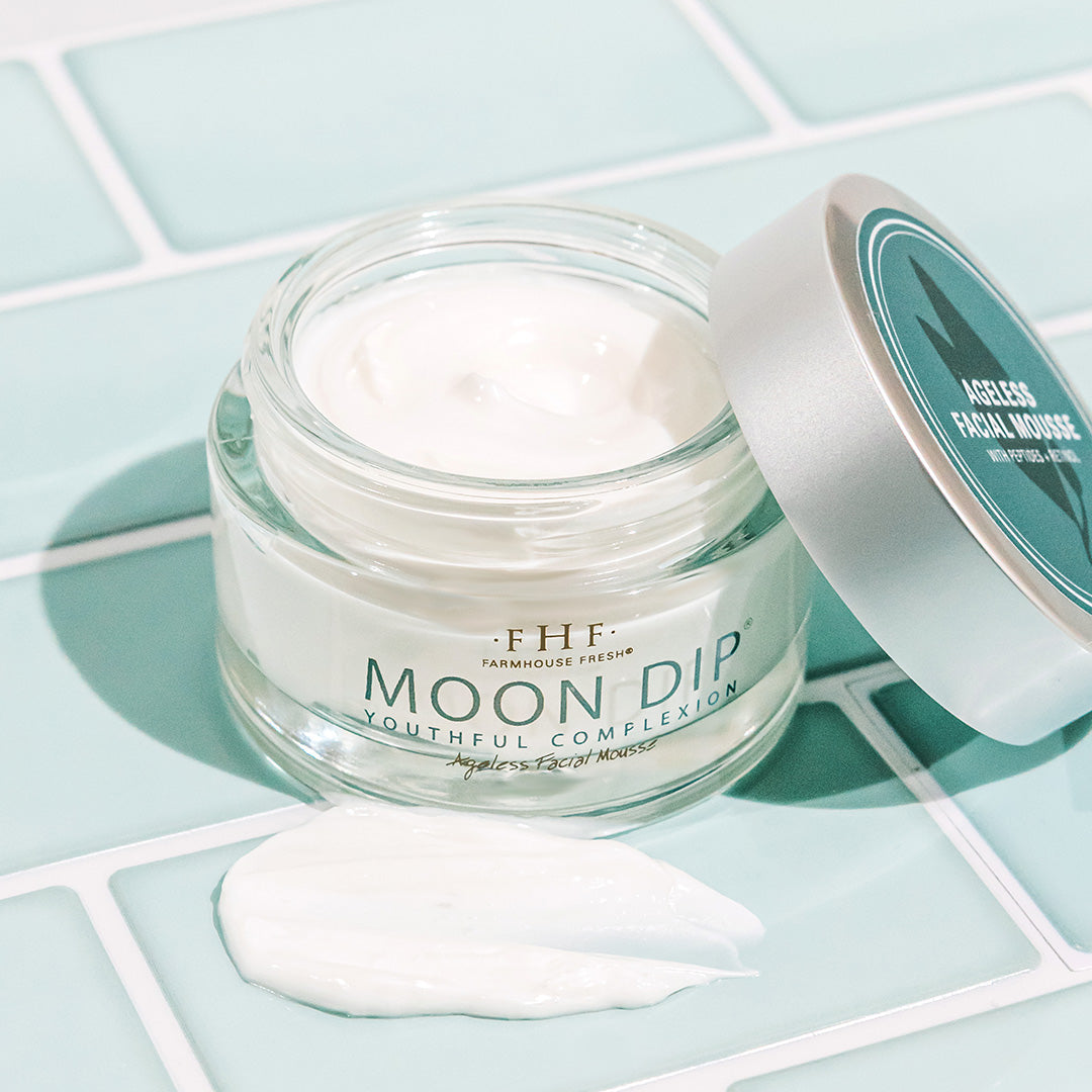 Moon Dip® Youthful Complexion Facial Mousse